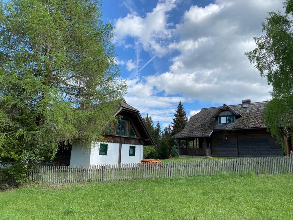 סנט ויט אן דר גלאן Ferienhaus Waldtraum מראה חיצוני תמונה